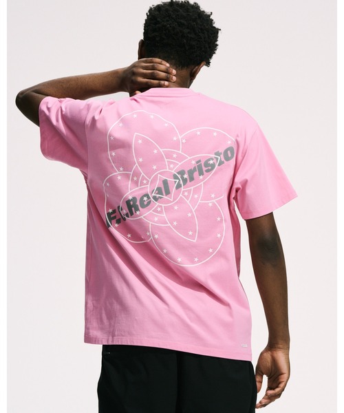 F.C.Real Bristol(エフシーレアルブリストル)の「56STARS TEE(Tシャツ/カットソー・メンズ・ピンク/ホワイト/ブラック・SMALL/MEDIUM/LARGE/X-LARGE/XX-LARGE)」の4枚目の写真