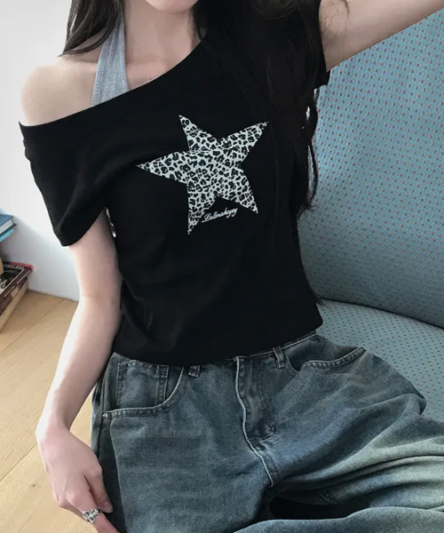 VIVID LADY(ビビッドレディー)の「レオパードスタープリント ワンショルダー半袖Tシャツ(Tシャツ/カットソー・レディース・ホワイト/ブラック・FREE)」の12枚目の写真