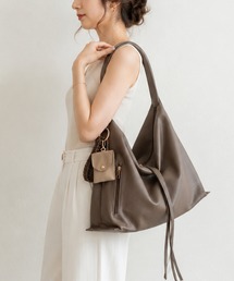 REAIMER（リエメ）の「REAIMER【リエメ】ドレープ 2way ショルダー ボディバッグ ミニポーチ＆カップホルダー付き A4サイズ収納可（ショルダーバッグ）」