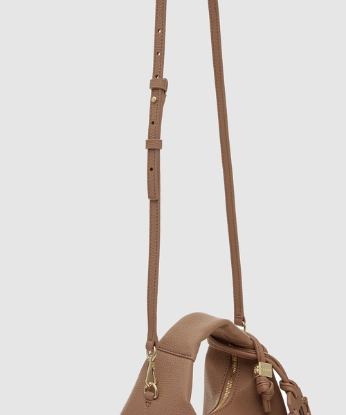 GANNI(ガニー)の「Hobo Mini Grained(ショルダーバッグ・レディース・その他・ONE SIZE)」の4枚目の写真