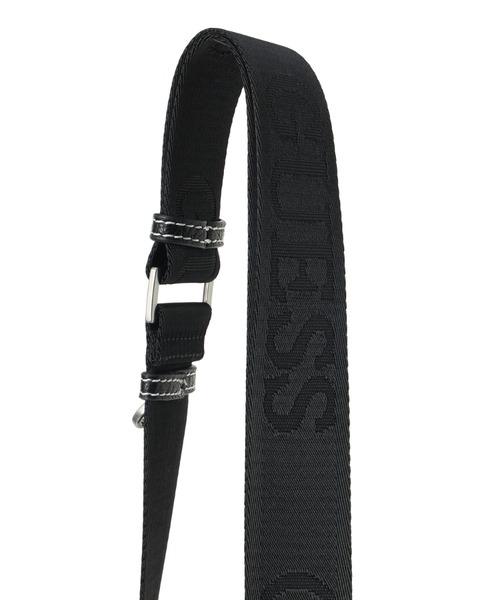 Guess(ゲス)の「BOSTON Flat Crossbody ショルダーバッグ(ショルダーバッグ・メンズ・ブラウン/ブラック・ONE SIZE)」の6枚目の写真