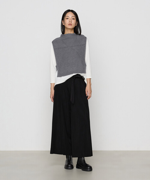 Gabardine K.T（ギャバジンケーティー）の「【セットアップ】ハイテンションポンチ WEEKEND パンツスーツ（その他パンツ・レディース・グレー/ブラック・9号）」の11枚目の写真