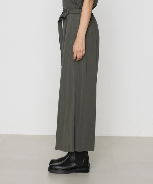 Gabardine K.T（ギャバジンケーティー）の「【セットアップ】ハイテンションポンチ WEEKEND パンツスーツ（その他パンツ・レディース・グレー/ブラック・9号）」の22枚目の写真