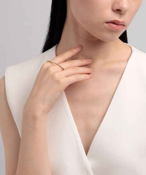PLUS VENDOME(プラス ヴァンドーム)の「FINELINETATTOO_ダブルフィンガーリング(リング・レディース・シルバー/ゴールド・M)」の11枚目の写真
