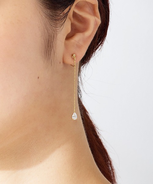 CALIN　STANDARD（カリンスタンダード）の「◆金属アレルギー対応◆◆made in japan◆【痛くない】【落ちにくい】【ストレスフリーな着け心地】　ドロップキュービックジルコニア　ループフィットイヤリング（イヤリング・レディース・シルバー/ゴールド/ピンクゴールド・FREE）」の5枚目の写真