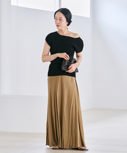 plage（プラージュ）の「《追加》Washable Fibril ロングスカート 3（スカート・レディース・キャメル/チャコールグレー・34/38/36）」の4枚目の写真