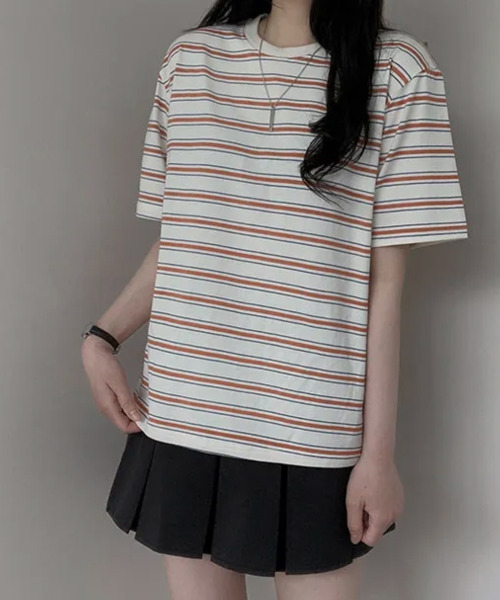 VIVID LADY(ビビッドレディー)の「マルチボーダー 半袖Tシャツ(Tシャツ/カットソー・レディース・レッド/ネイビー/グレー/アイボリー/グリーン・FREE)」の11枚目の写真