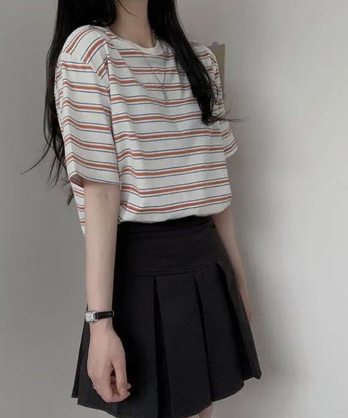 VIVID LADY(ビビッドレディー)の「マルチボーダー 半袖Tシャツ(Tシャツ/カットソー・レディース・レッド/ネイビー/グレー/アイボリー/グリーン・FREE)」の12枚目の写真