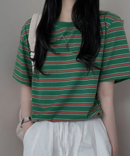 VIVID LADY(ビビッドレディー)の「マルチボーダー 半袖Tシャツ(Tシャツ/カットソー・レディース・レッド/ネイビー/グレー/アイボリー/グリーン・FREE)」の19枚目の写真
