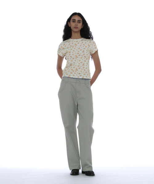 PARTIMENTO WOMEN（パルティメントウィメン）の「フローラルプリントショートスリーブTシャツ_クリーム（Tシャツ/カットソー・レディース・その他・SMALL/MEDIUM）」の7枚目の写真