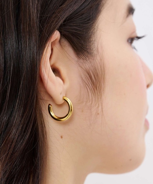 TINA:JOJUN(ティーナジョジュン)の「プランプフープ ステンレス ピアス TINA:JOJUN(ピアス(両耳用)・レディース・ゴールド/シルバー・フリー)」の9枚目の写真