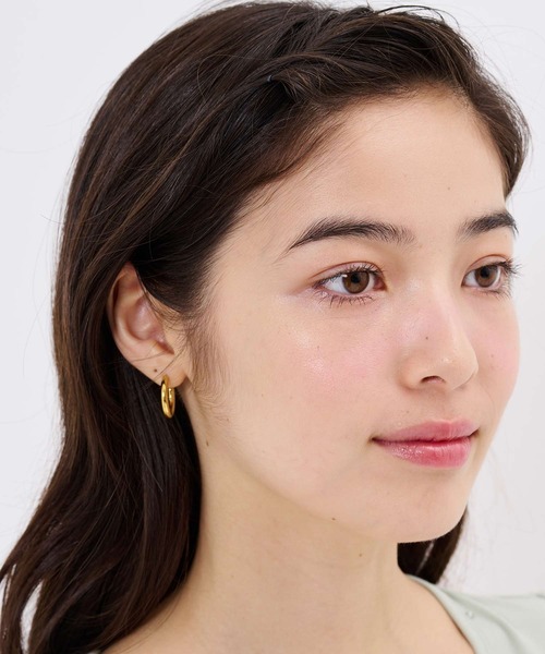 TINA:JOJUN(ティーナジョジュン)の「プランプフープ ステンレス ピアス TINA:JOJUN(ピアス(両耳用)・レディース・ゴールド/シルバー・フリー)」の12枚目の写真