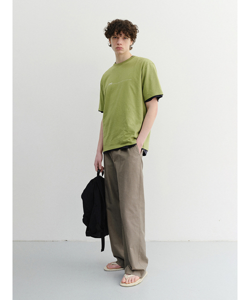 DUNST FOR MEN(ダンストフォーメン)の「MINIMAL LETTERING T-SHIRT_UNISEX_UDTS6B147_OLIVE GREEN(Tシャツ/カットソー・メンズ・オリーブ・X-SMALL/SMALL/MEDIUM/LARGE/X-LARGE/XX-LARGE)」の2枚目の写真