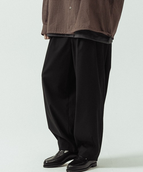 SLICK(スリック)の「【SLICK/スリック】T/R Stretch Gabardine Wide Two Tuck Balloon Pants/T/R ストレッチギャバジン ワイド2タックバルーンパンツ/(スラックス・メンズ・チャコールグレー/ブラウン/ブラック・2/3/1)」の17枚目の写真