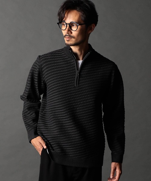 NICOLE CLUB FOR MEN(ニコルクラブフォーメン)の「バイヤスハーフジッププルオーバーニット(ニット/セーター・メンズ・ブラック系/ボルドー/その他1/ホワイト系・MEDIUM/LARGE/X-LARGE)」の2枚目の写真