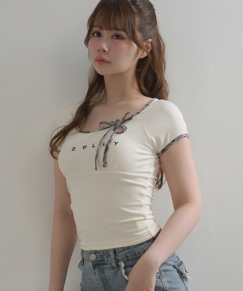M DOLLY（エムドリー）の「*M DOLLY original* Check ribbon logo moa tops / チェックリボンロゴモアトップス（Tシャツ/カットソー・レディース・アイボリー/ダークグレー・FREE）」の5枚目の写真