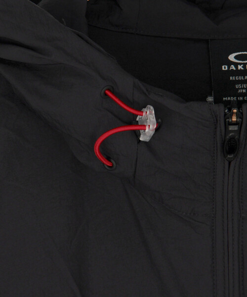 OAKLEY（オークリー）の「OAKLEY/オークリー ICON S O-LIGHT DRY JACKET 1.0（ブルゾン・メンズ・ブラック/ワインレッド・MEDIUM/LARGE/SMALL）」の14枚目の写真
