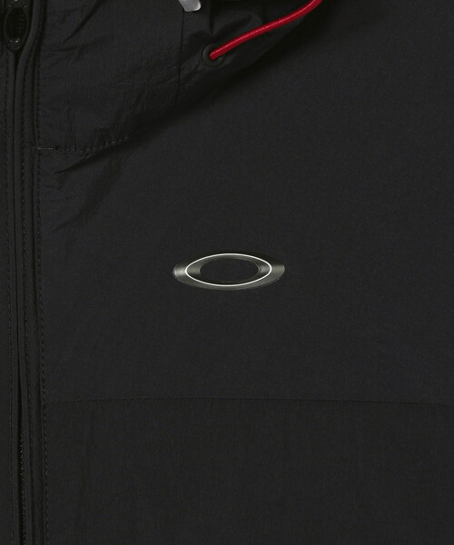 OAKLEY（オークリー）の「OAKLEY/オークリー ICON S O-LIGHT DRY JACKET 1.0（ブルゾン・メンズ・ブラック/ワインレッド・MEDIUM/LARGE/SMALL）」の4枚目の写真