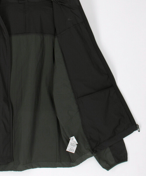OAKLEY（オークリー）の「OAKLEY/オークリー ICON S O-LIGHT DRY JACKET 1.0（ブルゾン・メンズ・ブラック/ワインレッド・MEDIUM/LARGE/SMALL）」の6枚目の写真