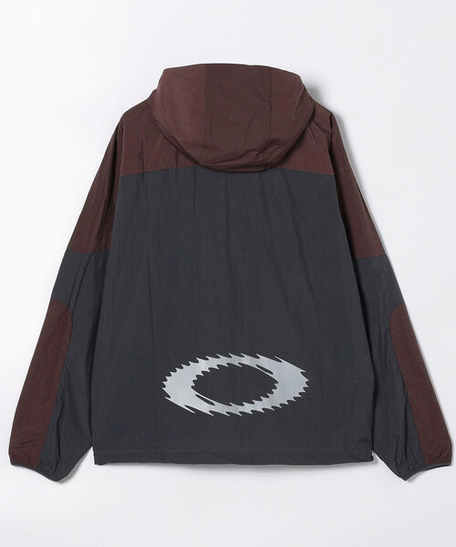 OAKLEY（オークリー）の「OAKLEY/オークリー ICON S O-LIGHT DRY JACKET 1.0（ブルゾン・メンズ・ブラック/ワインレッド・MEDIUM/LARGE/SMALL）」の9枚目の写真