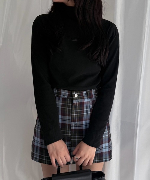merrylatte(メリーラテ)の「裏起毛 ハイネック 長袖カットソー あったか トップス(Tシャツ/カットソー・レディース・ブラック・FREE)」の6枚目の写真
