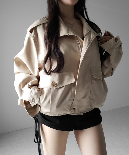 me+em select(ミームセレクト)の「【 2color 】スタンドカラーオーバーショートトレンチコート / stand collar over short trench coat(トレンチコート・レディース・ブラック/ベージュ・FREE)」の22枚目の写真