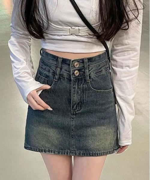 VENCEEXCHANGE(ヴァンスエクスチェンジ)の「サイドスリットデニムミニスカート(スカート・レディース・ブルー・S/M/L)」の8枚目の写真