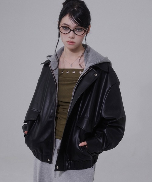 ENVYM(アンビー)の「ピグメント アイレット オフショル トップス(Tシャツ/カットソー・レディース・グレー/ブラウン/カーキ・FREE)」の22枚目の写真