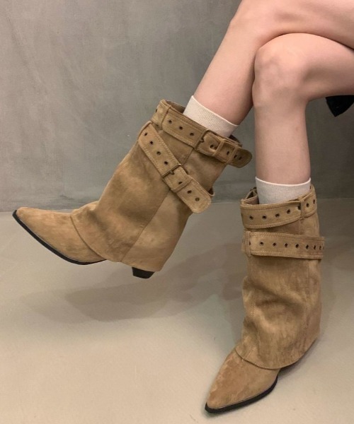 mebole(メボレ)の「double belt cover boots(ブーツ・レディース・キャメル/ブラウン/ブラック・MEDIUM/SMALL/LARGE)」の1枚目の写真