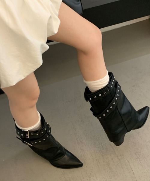 mebole(メボレ)の「double belt cover boots(ブーツ・レディース・キャメル/ブラウン/ブラック・MEDIUM/SMALL/LARGE)」の5枚目の写真