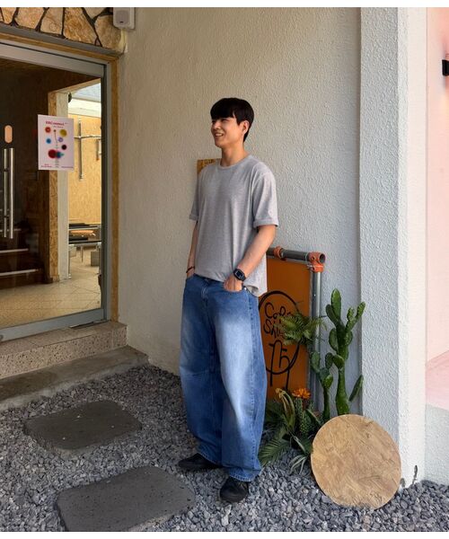 ROWDY(ラウディ)の「カーブドバレルデニムパンツ_ミッドブルー(デニムパンツ・メンズ・その他・MEDIUM/LARGE/X-LARGE/SMALL)」の4枚目の写真