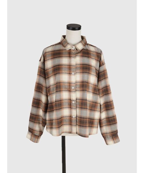 FIKA.(フィーカ)の「Ombre check cropped shirt(シャツ/ブラウス・レディース・ダークオレンジ・FREE)」の2枚目の写真