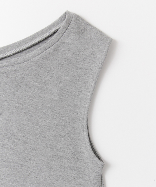 URBAN RESEARCH（アーバンリサーチ）の「UR TRベア裏毛ノースリーブプルオーバー（Tシャツ/カットソー・レディース・ネイビー/グレー・FREE）」の8枚目の写真