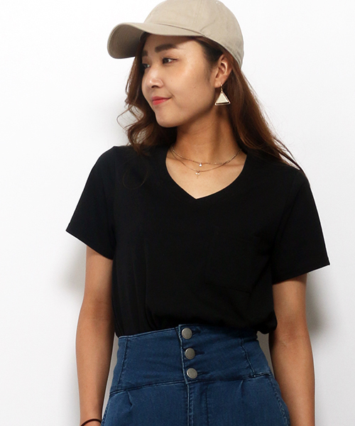 VENCEEXCHANGE（ヴァンスエクスチェンジ）の「ベーシックVネックTシャツ（Tシャツ/カットソー・レディース・ブラック/オフホワイト/ダークグリーン/ライトブラウン/オレンジ/ネイビー/コーラル・MEDIUM）」の7枚目の写真