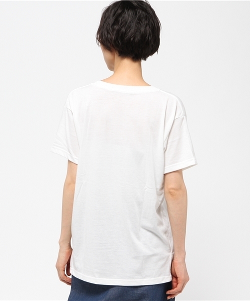 VENCEEXCHANGE（ヴァンスエクスチェンジ）の「ベーシックVネックTシャツ（Tシャツ/カットソー・レディース・ブラック/オフホワイト/ダークグリーン/ライトブラウン/オレンジ/ネイビー/コーラル・MEDIUM）」の11枚目の写真