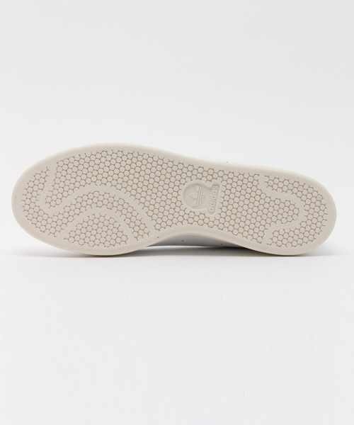 adidas（アディダス）の「ユニセックス アディダス スタンスミス adidas Originals STAN SMITH S75075（スニーカー・メンズ・ホワイト・23cm/26.5cm/23.5cm/29cm/22.5cm/27.5cm/25cm/28.5cm/26cm/27cm/24.5cm/24cm/28cm）」の3枚目の写真