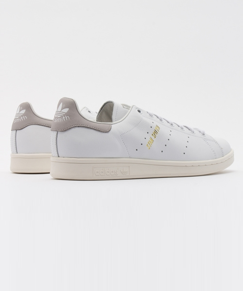 adidas（アディダス）の「ユニセックス アディダス スタンスミス adidas Originals STAN SMITH S75075（スニーカー・メンズ・ホワイト・23cm/26.5cm/23.5cm/29cm/22.5cm/27.5cm/25cm/28.5cm/26cm/27cm/24.5cm/24cm/28cm）」の4枚目の写真