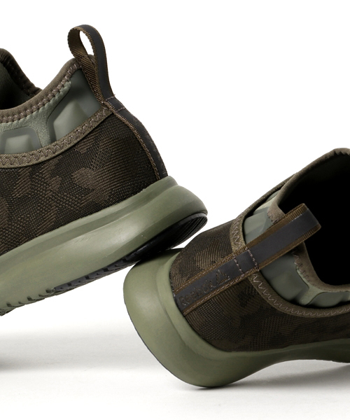 Reebok（リーボック）の「ポンプ プラス カモ （スニーカー・メンズ・ダークブラウン/ブラック・29.0cm/28.5cm/27.0cm/26.0cm/29.5cm/28.0cm/25.0cm/27.5cm/30.0cm/26.5cm/25.5cm）」の9枚目の写真