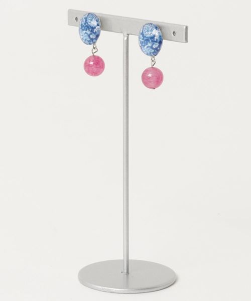 TONE SELECT GOODS(トーンセレクトグッズ)の「【rurururu】spring corol pierce(ピアス(両耳用)・レディース・レッド/ピンク/マルチ・FREE)」の2枚目の写真