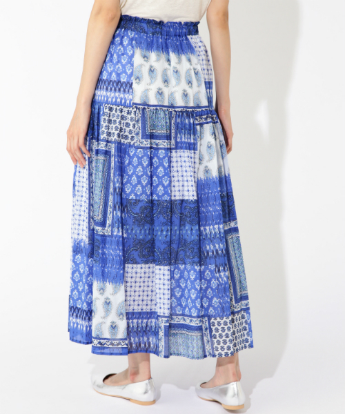 NATURAL BEAUTY BASIC（ナチュラルビューティーベーシック）の「エスニックプリントスカート（スカート・レディース・ブルー系その他/ピンク系その他・SMALL/MEDIUM）」の7枚目の写真