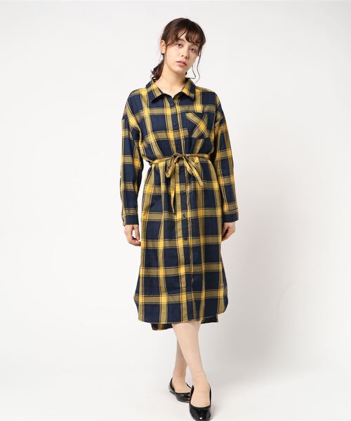 rps（アールピーエス）の「チェックロングシャツワンピース（シャツワンピース・レディース・ブラック/ネイビー/イエロー/グリーン/オフホワイト・M）」の8枚目の写真