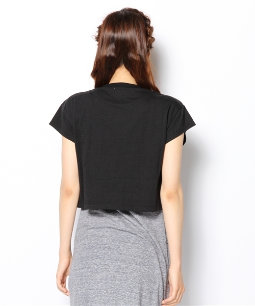 Chico（チコ）の「ロゴプリントワイドT（Tシャツ/カットソー・レディース・ブラック/ホワイト/ライトブルー・FREE）」の5枚目の写真