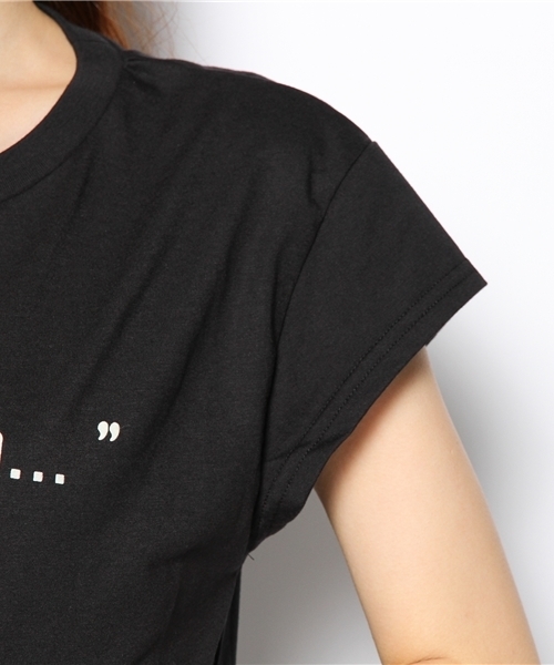 Chico（チコ）の「ロゴプリントワイドT（Tシャツ/カットソー・レディース・ブラック/ホワイト/ライトブルー・FREE）」の6枚目の写真