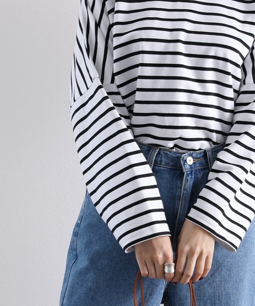 classicalelf（クラシカルエルフ）の「ボーダー＆無地　長袖ミドル丈ドルマンスリーブのクルーネックロングTシャツ（Tシャツ/カットソー・レディース・ホワイト系その他/ホワイト/ブラック/ブラック系その他・MEDIUM/LARGE/X-LARGE/SMALL）」の21枚目の写真