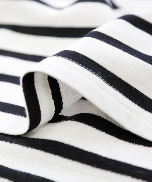 classicalelf（クラシカルエルフ）の「ボーダー＆無地　長袖ミドル丈ドルマンスリーブのクルーネックロングTシャツ（Tシャツ/カットソー・レディース・ホワイト系その他/ホワイト/ブラック/ブラック系その他・MEDIUM/LARGE/X-LARGE/SMALL）」の5枚目の写真