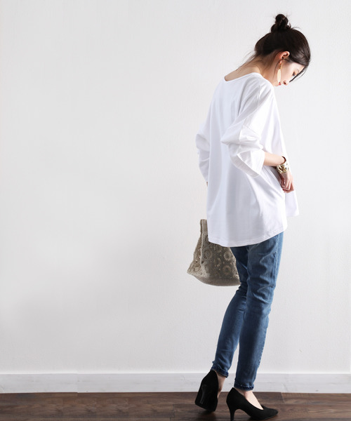 classicalelf（クラシカルエルフ）の「ボーダー＆無地　長袖ミドル丈ドルマンスリーブのクルーネックロングTシャツ（Tシャツ/カットソー・レディース・ホワイト系その他/ホワイト/ブラック/ブラック系その他・MEDIUM/LARGE/X-LARGE/SMALL）」の19枚目の写真