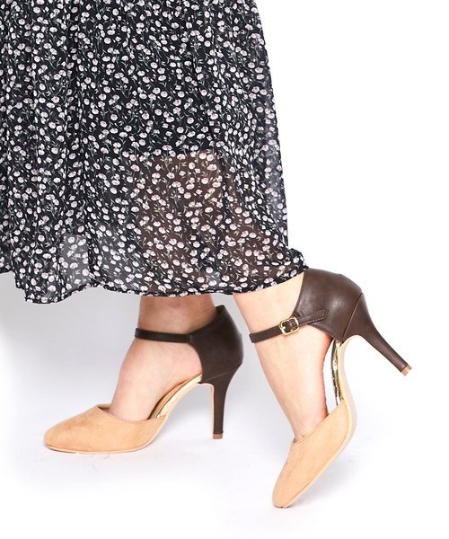 Miminy Piminy（ミミニー ピミニー）の「MiminyPiminy(ミミニー ピミニー) 素材コンビのセパレートパンプス（パンプス・レディース・ブラック/ベージュ/ホワイト系その他/パイソン・LL/S/M/L）」の3枚目の写真