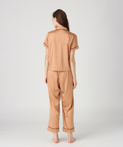 bijorie（ビジュリィ）の「サテンパジャマセット（ルームウェア/パジャマ・レディース・ネイビー/アイボリー/モカ・FREE）」の8枚目の写真