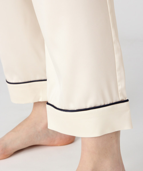 bijorie（ビジュリィ）の「サテンパジャマセット（ルームウェア/パジャマ・レディース・ネイビー/アイボリー/モカ・FREE）」の21枚目の写真