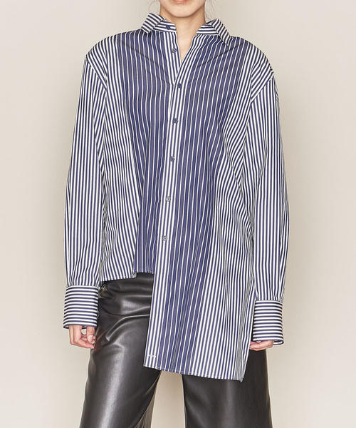 ASTRAET(アストラット)の「ASTRAET(アストラット)ストライプ コンビ アシンメトリーシャツ(シャツ/ブラウス)」|ネイビー